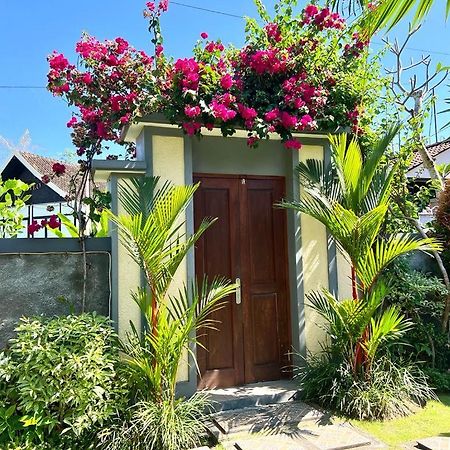 The Gradina Canggu Bagian luar foto